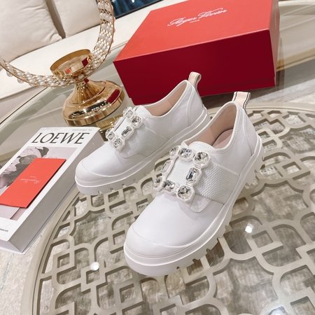 Roger Viver Cloud Diamond Buckle Casual Sneakers