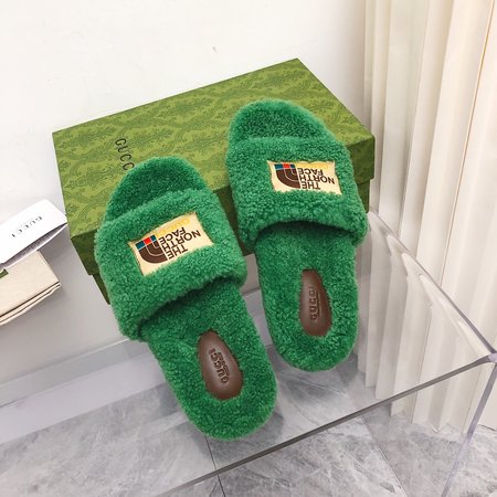 Gucci x TNF joint wool slippers