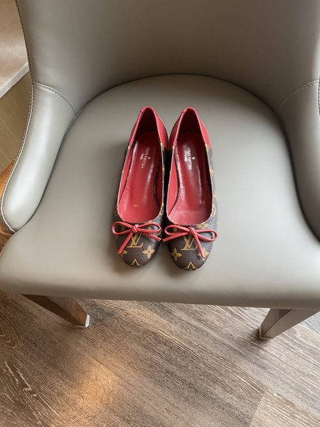 Louis Vuitton LV Urban Twist Women s Shoes Calfskin Material Silver Metal Toe Cap