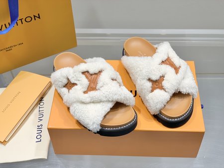 Louis Vuitton Paseo Sandals Slippers
