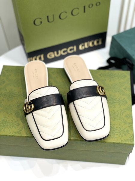 Gucci Classic Flat Slippers