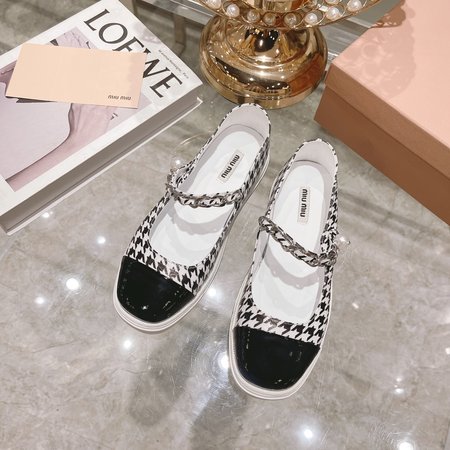 Miu Miu Mary Jane houndstooth block heel platform shoes