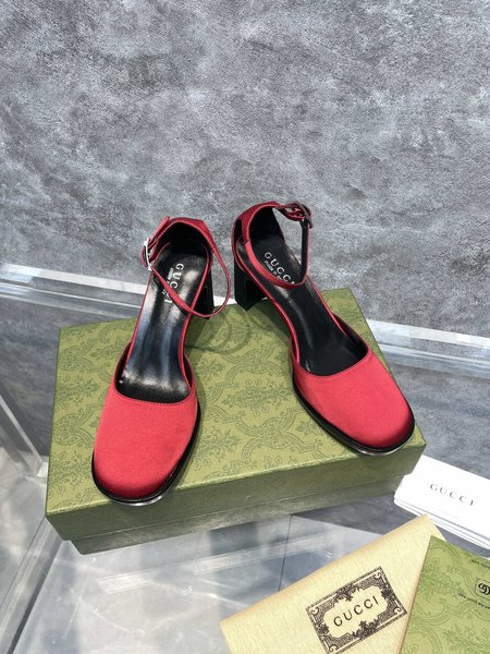 Gucci Sandals and slippers 8.5cm Italian leather outsole