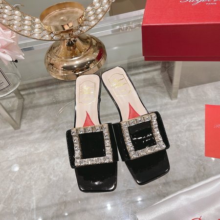 Roger Viver Classic square buckle slippers Simple design Love insole High texture lambskin cow lacquer silk