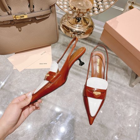 Miu Miu Vintage color matching gold coin Kitten Heels