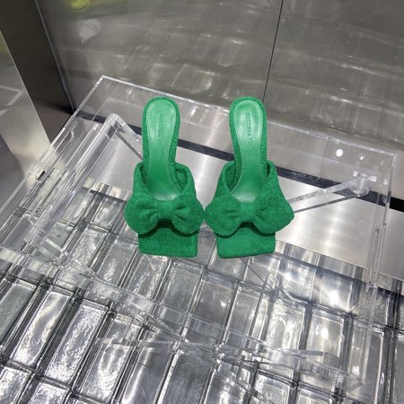 Bottega Veneta Towel Bow Leather Sandals