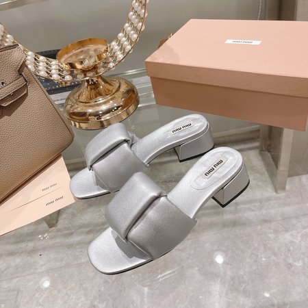 Miu Miu Soft sheepskin slippers