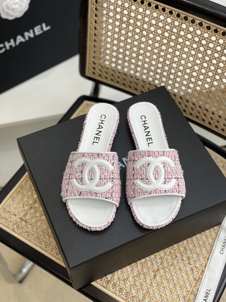 Chanel slippers