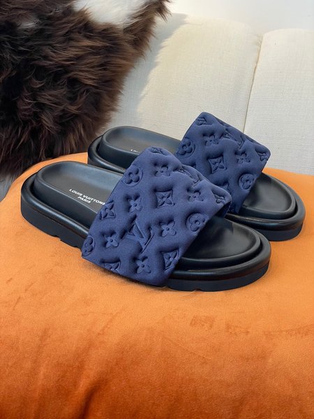 Louis Vuitton L velcro sandal slippers