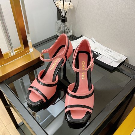 Chanel fish mouth color block sandals