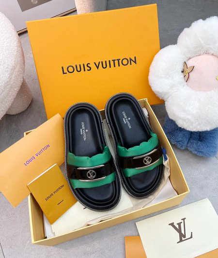Louis Vuitton color block slippers