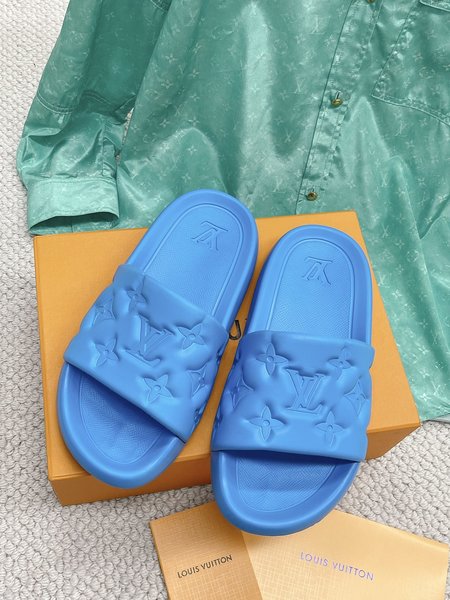 Louis Vuitton LV MonoGram slippers