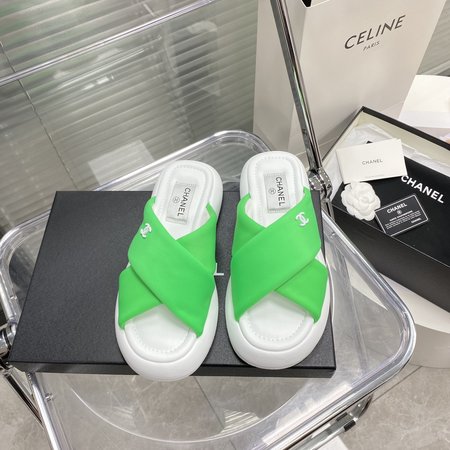 Chanel honey thick bottomed bread slippers