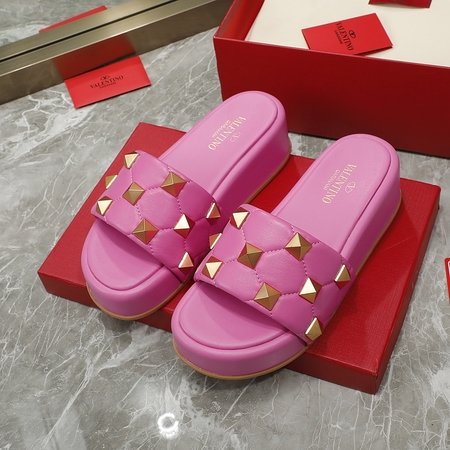 Valentino Thick sole series slippers