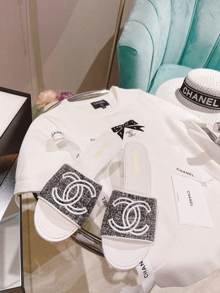 Chanel Embossed slippers