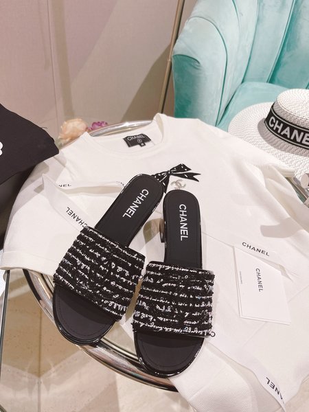 Chanel Embossed slippers