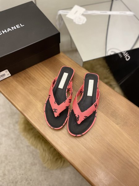 Chanel slippers