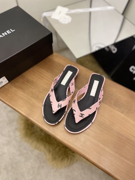 Chanel slippers