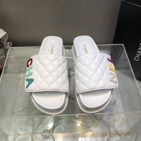 Chanel High-quality lacquered platform slippers