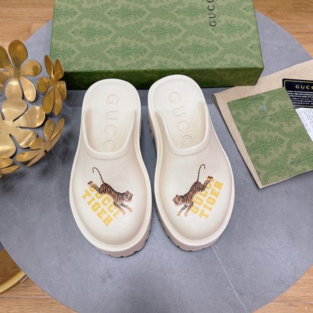 Gucci platform printed design women s shoes