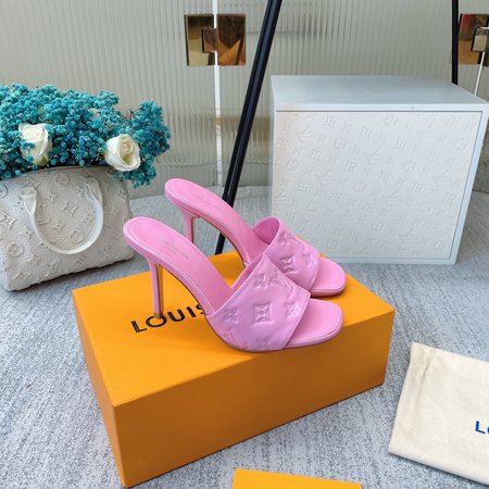 Louis Vuitton REVIVAL slippers Revival