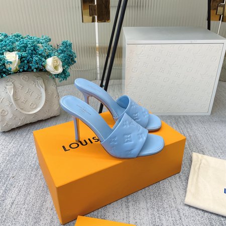 Louis Vuitton REVIVAL slippers Revival
