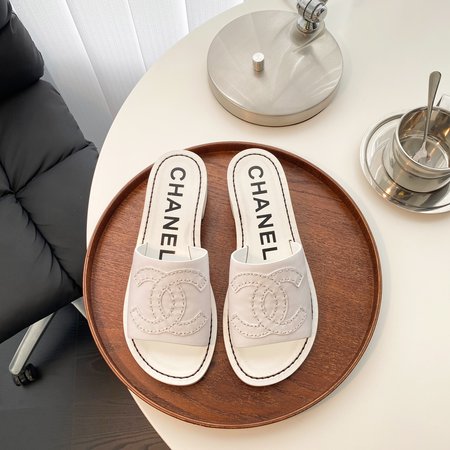 Chanel leather slippers