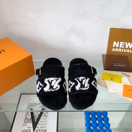Louis Vuitton autumn winter wool slippers