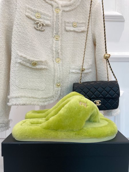 Chanel CC wool slippers