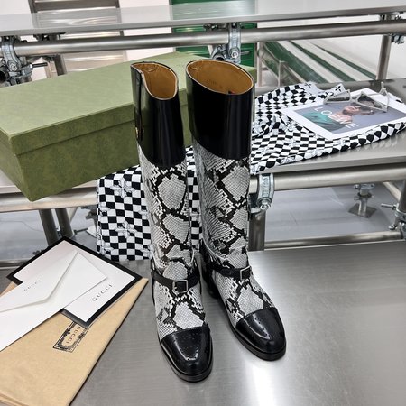 Gucci boots