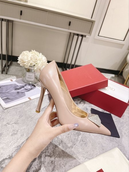 Valentino New autumn and winter women s 5-color women s shoes