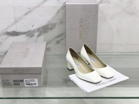 Jimmy Choo winter round toe boots