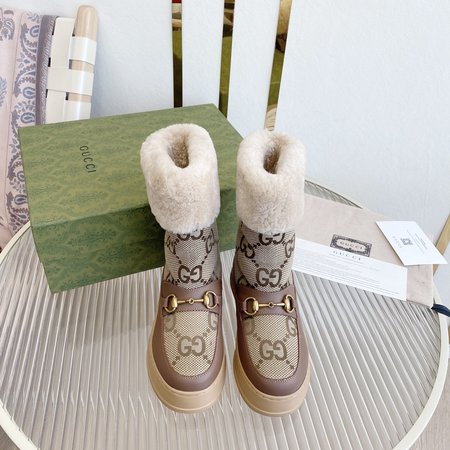 Gucci short boots