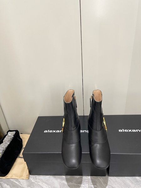 Gucci short boots