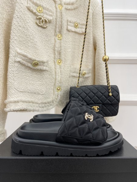 Chanel slippers