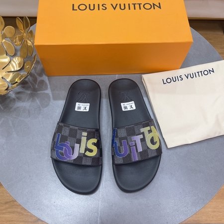 Louis Vuitton Latest slippers