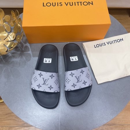 Louis Vuitton Latest slippers