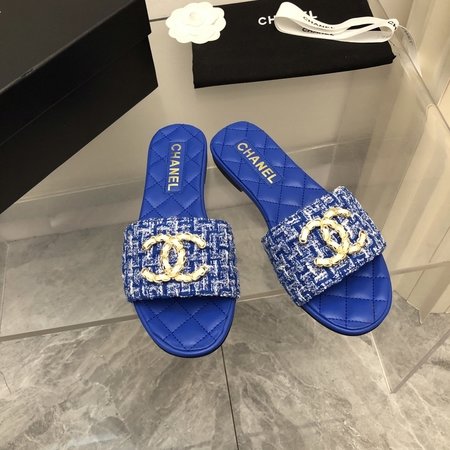Chanel CC chain buckle slippers
