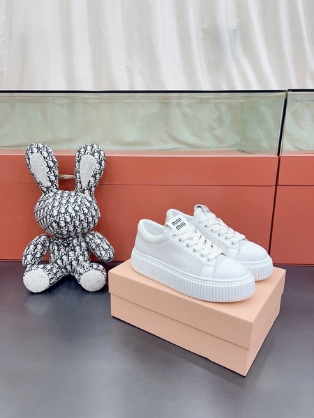 Miu Miu Premium sneakers