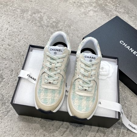 Chanel Casual sneakers