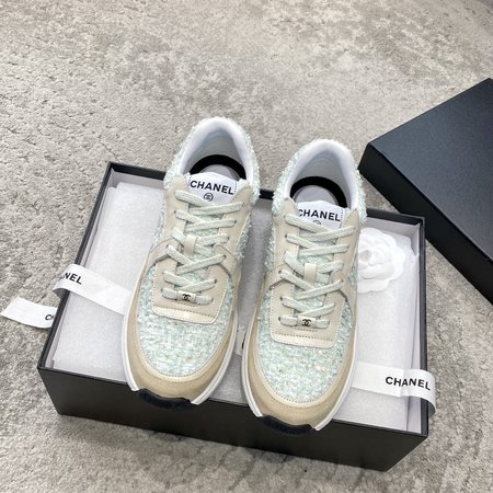 Chanel Casual sneakers