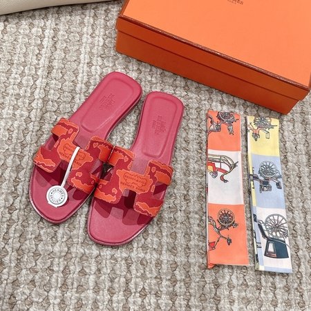 Hermes Oran sandals
