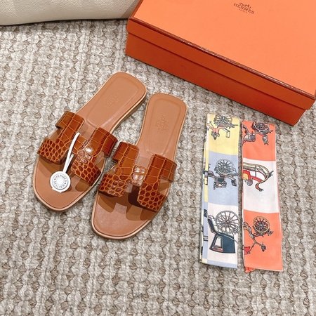 Hermes Oran sandals