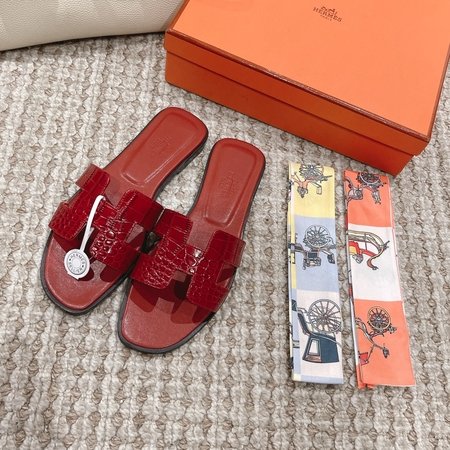 Hermes Oran sandals