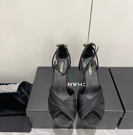 Chanel Pearl diamond heel sandals