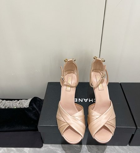 Chanel Pearl diamond heel sandals