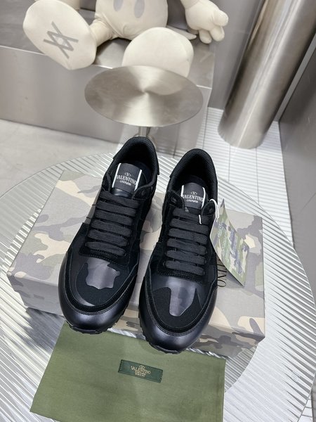 Valentino Camouflage fabric nappa leather sneakers
