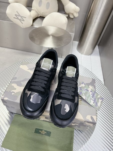 Valentino Camouflage fabric nappa leather sneakers