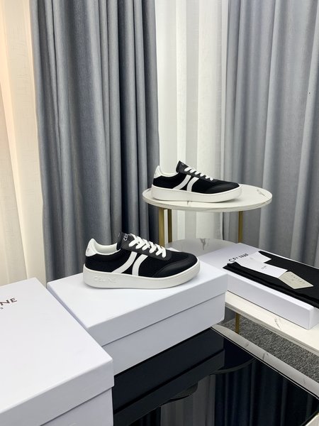 Celine Flat casual couple white shoes