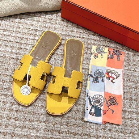 Hermes Oran sandals